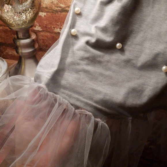 Gray with Pearl's Dress - Picture 3 of 6